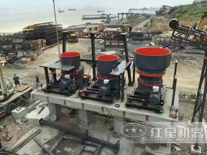 青石加工场 青石加工场
