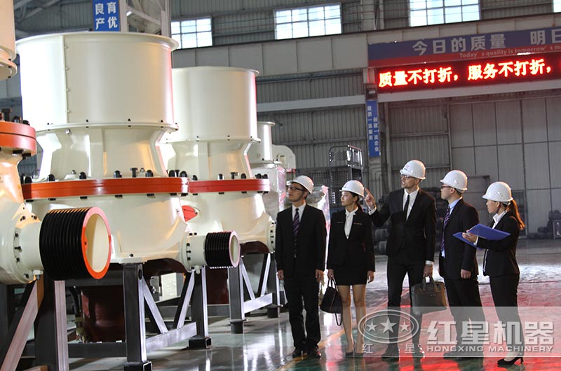 新型圆锥破碎机 新型圆锥破碎机