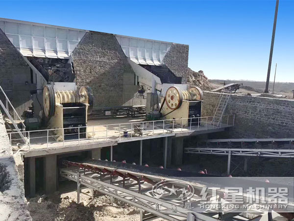 鹅卵石颚式破碎机生产现场 鹅卵石颚式破碎机生产现场