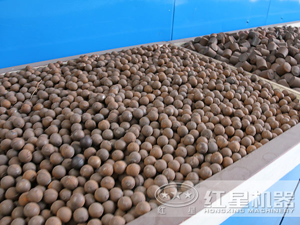 石子米兰（中国）的钢球